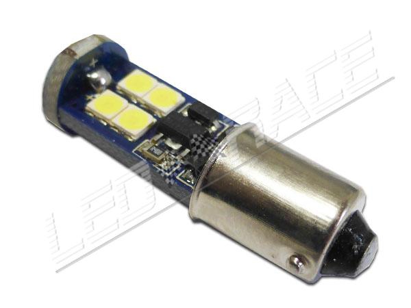 Ampoule Led H6W BAX9S à 8 leds 24 volts non polarisée