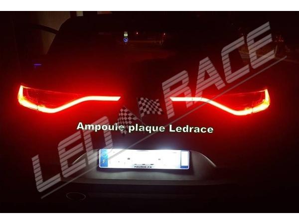 PACK LED plaque d'immatriculation Reanault Megane 4